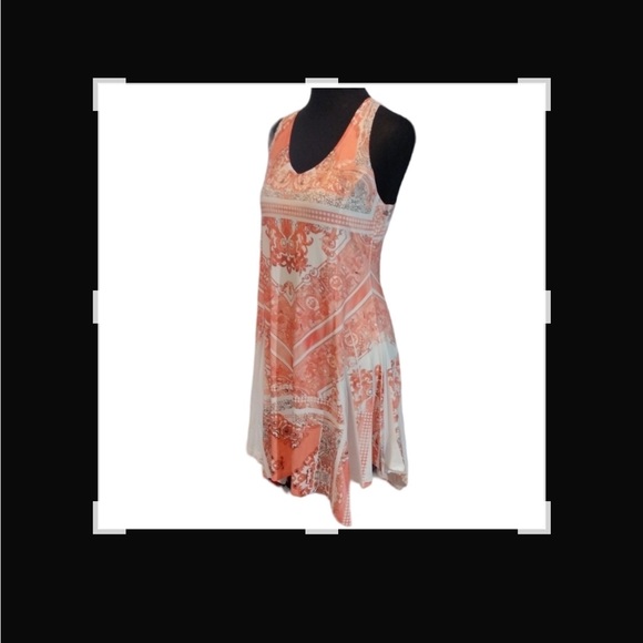 SIMPLY Couture Handkerchief Hem Dress NWT - Picture 5 of 6